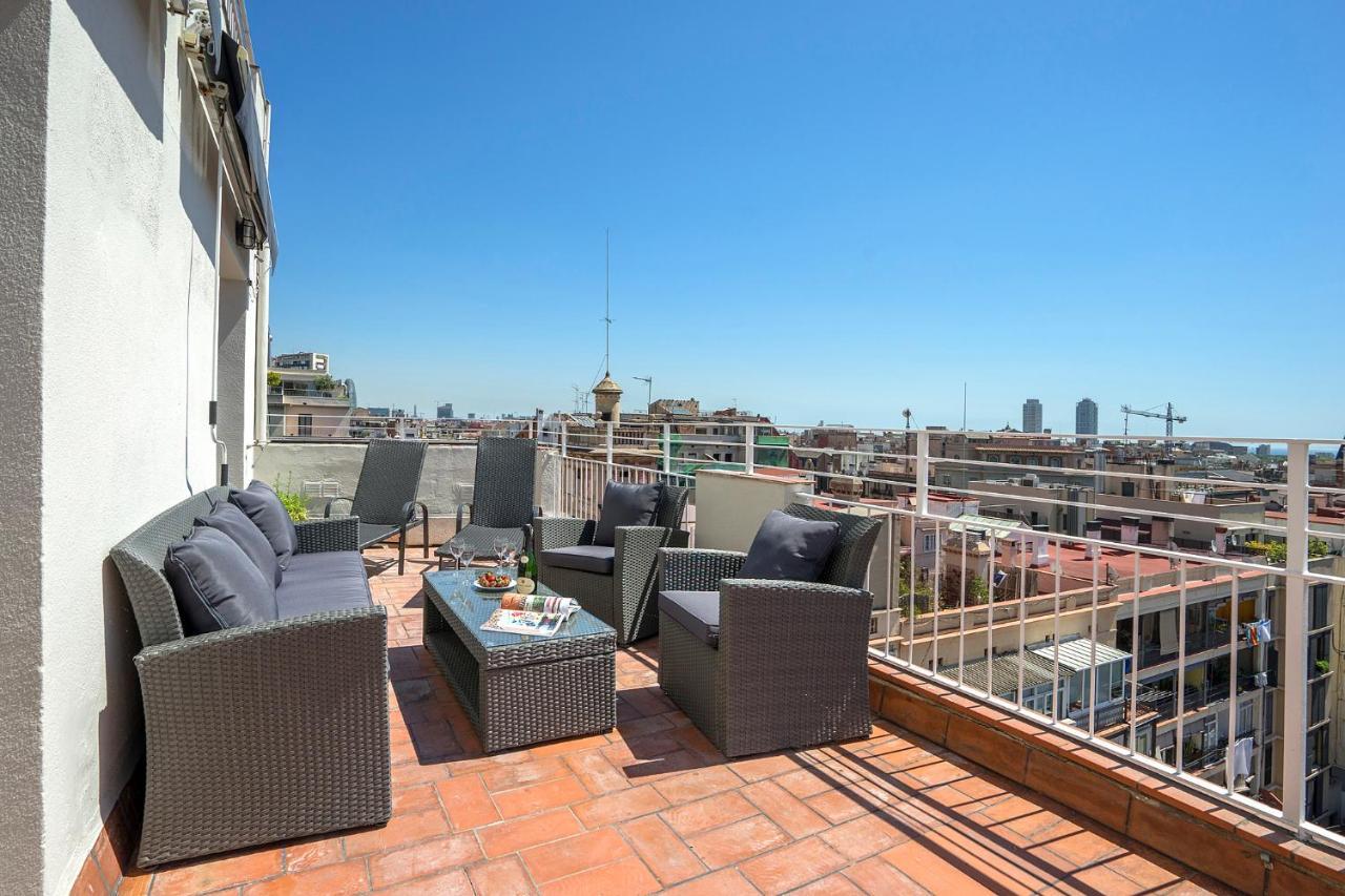 Friendly Rentals Gran Via Барселона Экстерьер фото