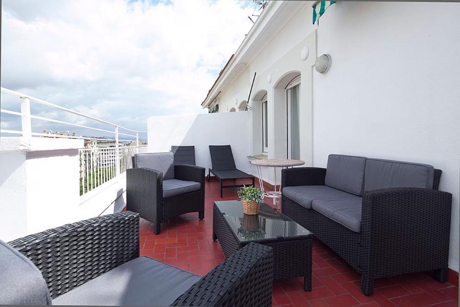 Friendly Rentals Gran Via Барселона Номер фото